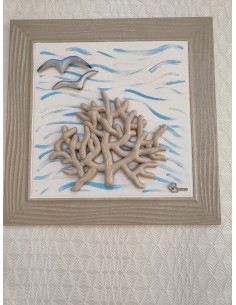 Quadro corallo e gabbiani in ceramica con cornice in legno tortora, 40x40 cm | Brindicci -BRINDICCI