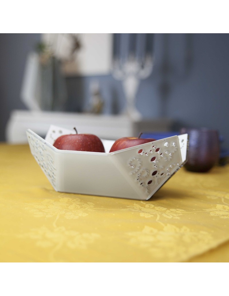 Centrotavola portafrutta in plexiglass traforato bianco, collezione Alhena | Dettagli -DETTAGLI