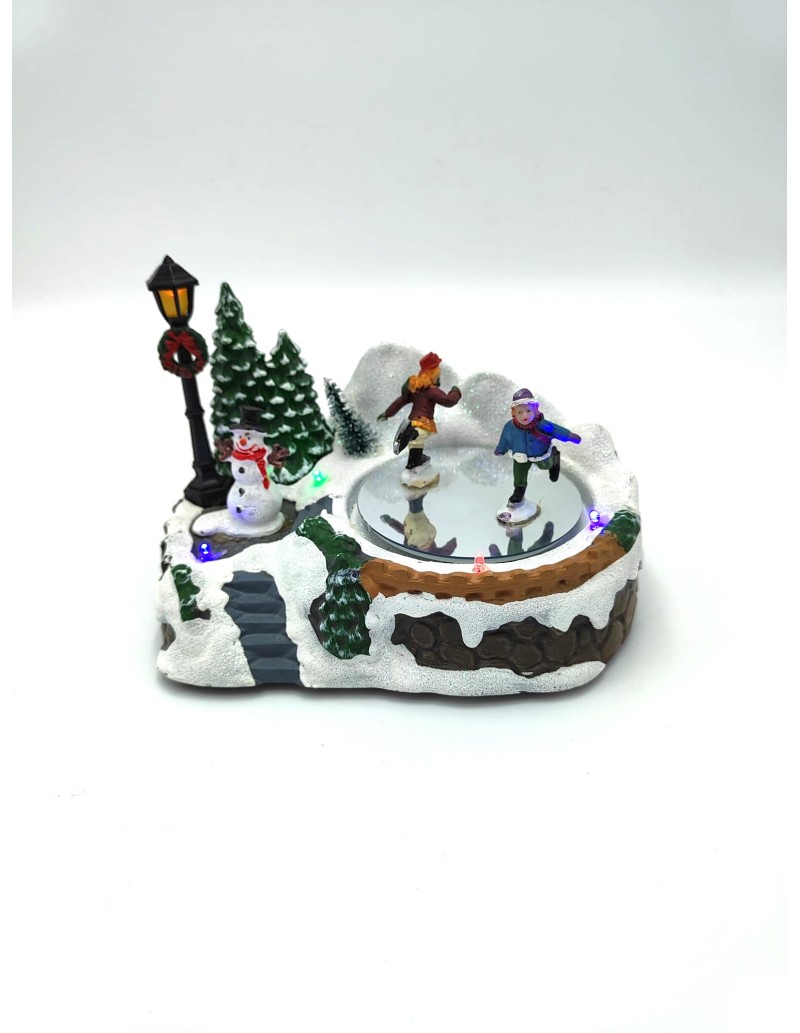 Giostrina musicale natalizia con luci e pattinatori sul ghiaccio, 17 x 12 x 12 cm | Evviva -Evviva