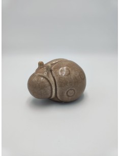 Statua Coccinella portafortuna in ceramica craquelé rosa e tortora, 13 cm | Petite Fantasie -PETITE FANTASIE
