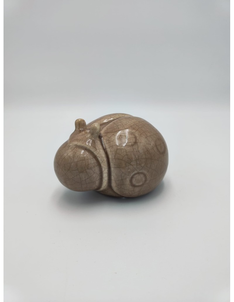 Statua Coccinella portafortuna in ceramica craquelé rosa e tortora, 13 cm | Petite Fantasie -PETITE FANTASIE