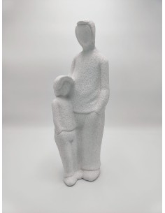 Statua Paternità 2 in ceramica effetto cemento bianco, H 37 cm | Petite Fantasie -PETITE FANTASIE
