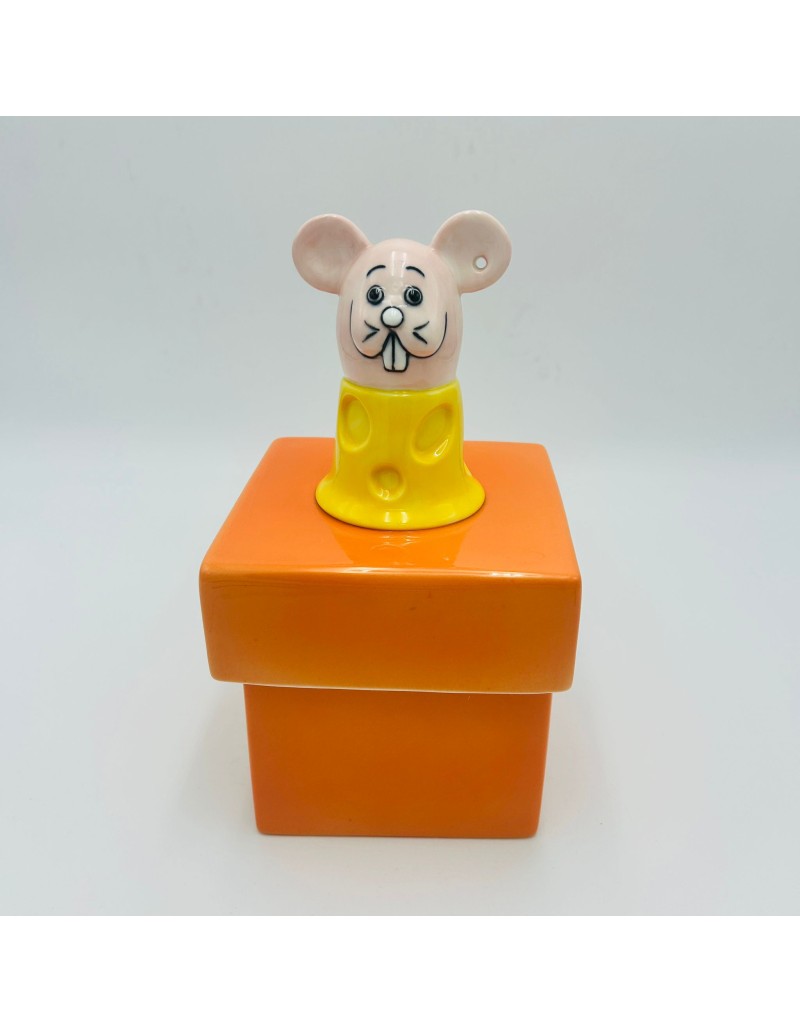 Scatola in porcellana con topolino sul coperchio, collezione Ninnoli | L'Abitare -L'ABITARE