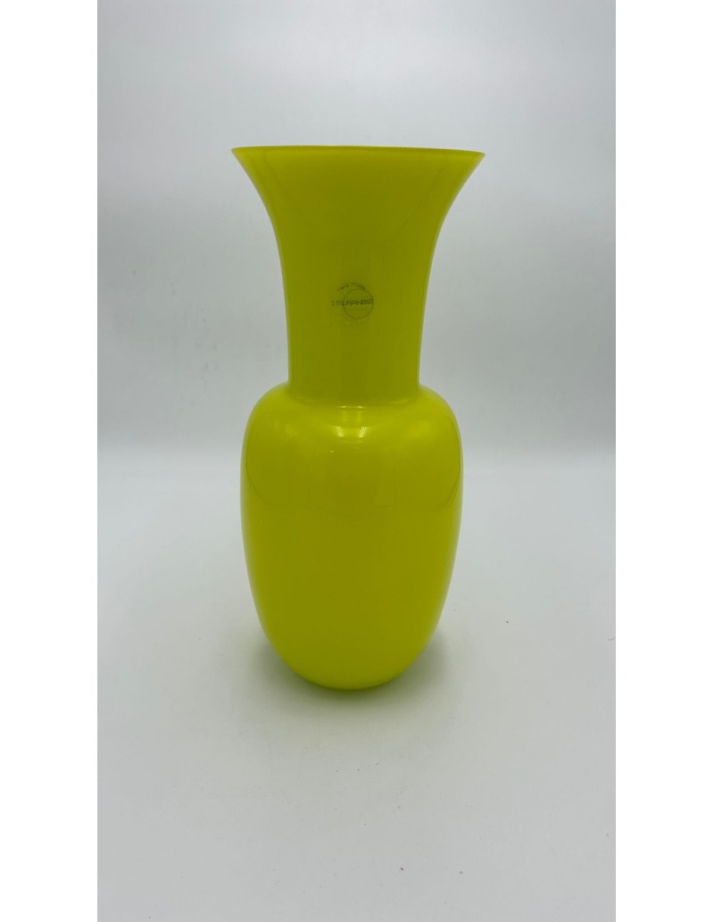Vaso Opalino verde acido in vetro di Murano | I Muranesi -I MURANESI