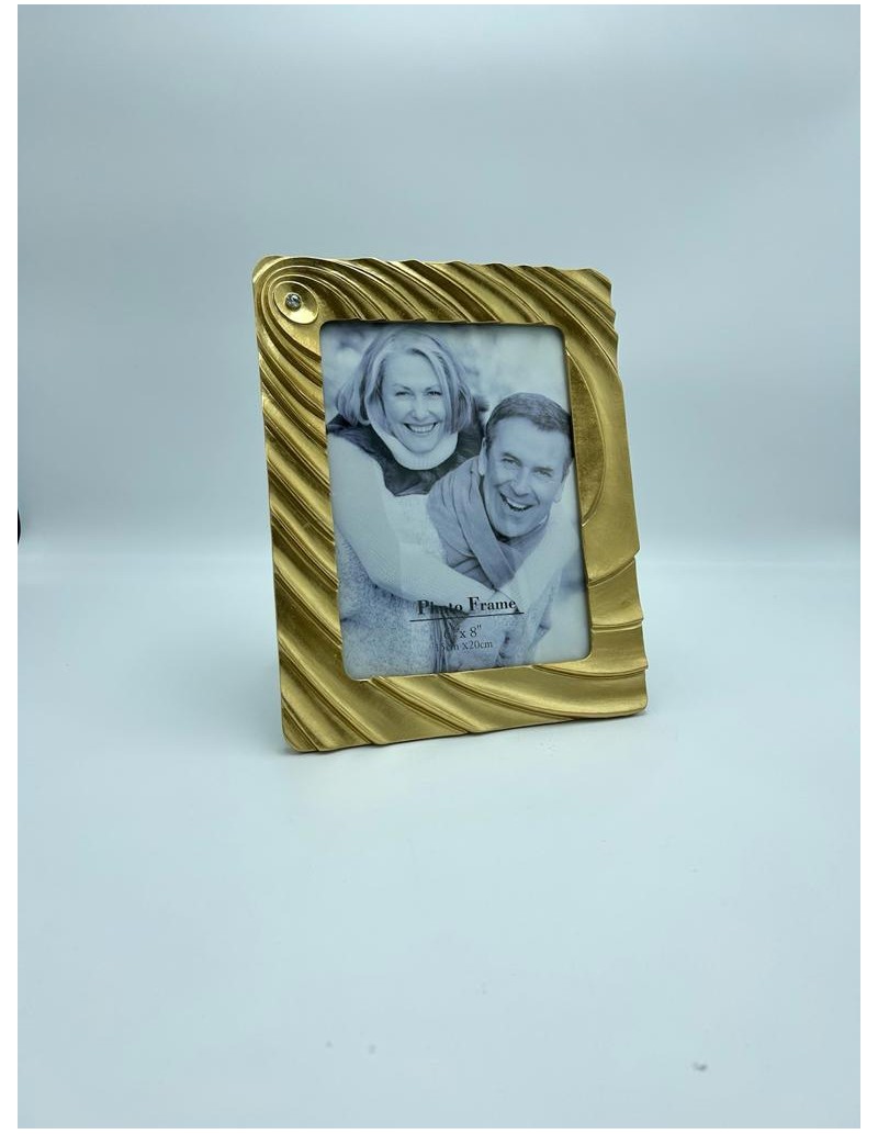 Cornice da appoggio in metallo oro con punto luce applicato, foto 15x20 | Ego -EGO