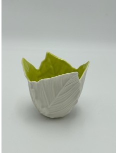 Portacandele Foglia in ceramica bianca con interno verde, Ø 9 x H 8 cm | L'Abitare -L'ABITARE