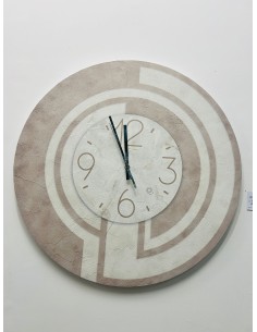 Orologio da parete Ø 60 cm in legno MDF beige e tortora, Made in Italy | Quadri & Quadri -QUADRI & QUADRI