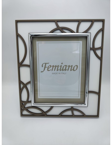 Incroci cornice in legno taglio laser bianco, tortora e argento, foto 13x18cm | First Class -FIRST CLASS - FEMIANO - ELITE