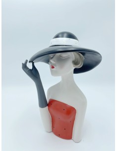 Statua Dolls Bambola Donna con cappello nero in resina