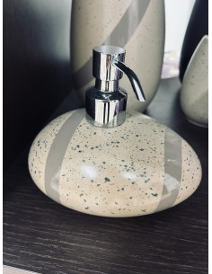 Dosatore sapone liquido Stone in ceramica beige, 11,6x15,4x11,3 cm | Gedy -GEDY