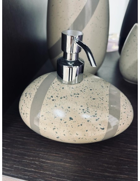 Dosatore sapone liquido Stone in ceramica beige, 11,6x15,4x11,3 cm | Gedy -GEDY