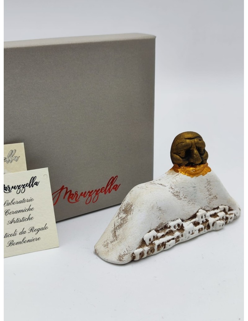 Statua Vesuvio da appoggio con Pulcinella in ceramica fatta a mano | Maruzzella Ceramiche -MARUZZELLA CERAMICHE