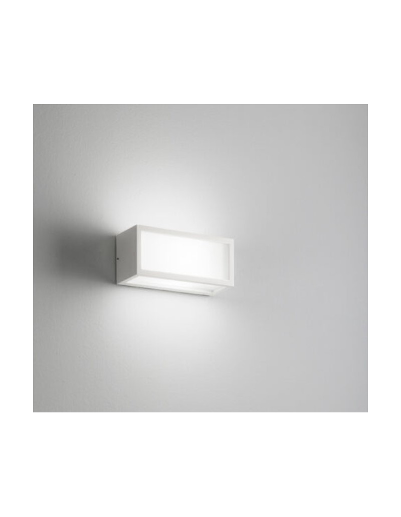 Applique squadrata Dèco in alluminio bianco con luce su 3 lati, E27, IP54 | Affralux -AFFRALUX