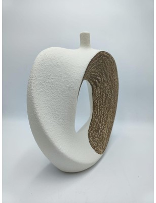 Vaso a forma di mela stilizzata in ceramica beige e marrone, H 30,5 cm | Profili -PROFILI