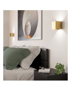 Applique LED Valmontone cubotto in alluminio ottone spazzolato con vetro, 10 cm | Eglo -EGLO