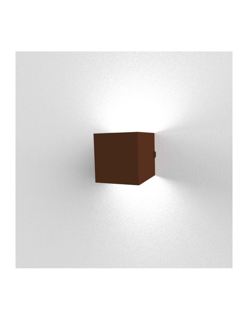 Applique Desmo a cubo 10x10 cm in metallo corten, 2 luci GX53 | Lumicom -LUMICOM