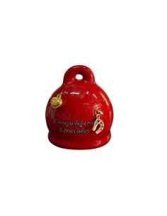 Campanella portafortuna rossa con scritta e pendenti oro in ceramica dipinta a mano, H 8 cm | A Ciort -A CIORT