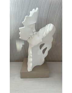Statua Bacio degli innamorati in marmorino bianco e nocciola, H 28 cm | Bongelli Preziosi -BONGELLI PREZIOSI 2