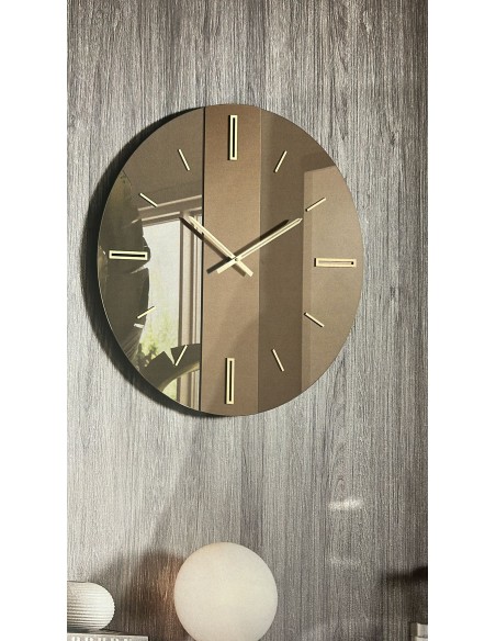 Orologio da parete Finesse Ø 80 cm in vetro bronzo con fascia satinata | Abitarte -ABITARTE