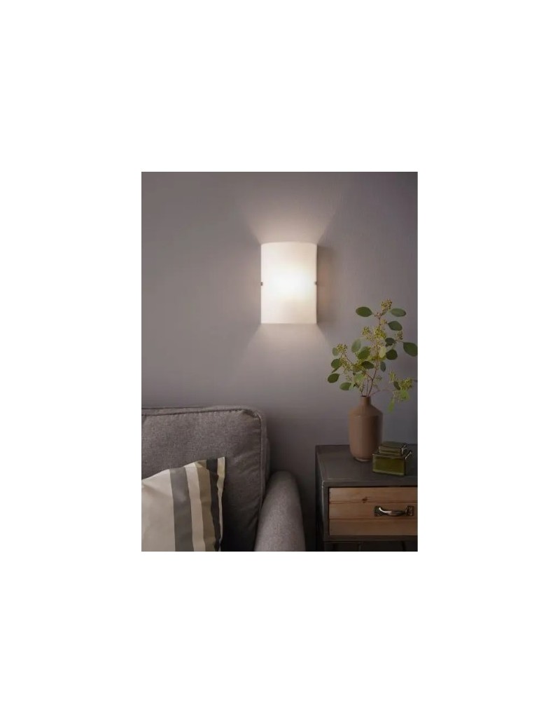 Applique Troy 3 con vetro arcuato bianco satinato e base nichel opaco, E14 | Eglo -EGLO