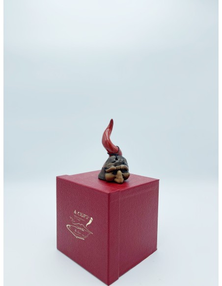Corno rosso con maschera di Pulcinella, ceramica dipinta a mano H 11 cm | A Ciort -A CIORT