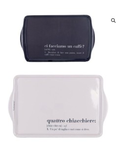 Set 2 vassoi Victionary in melamina grigio e beige con scritta | Villa d'Este