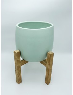 Cachepot in ceramica verde su struttura in legno naturale, H 37 cm | Petite Fantasie -PETITE FANTASIE
