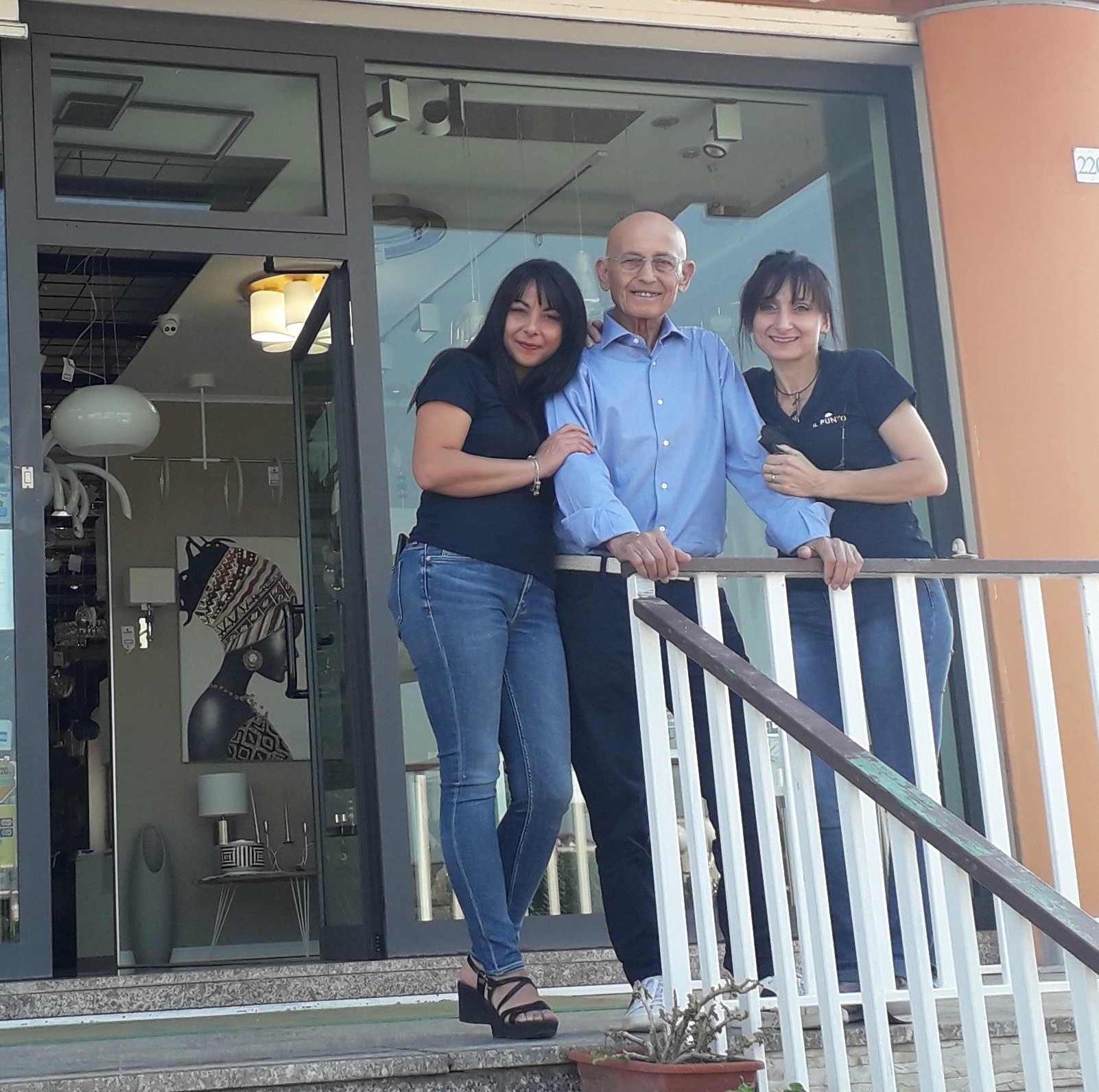 Lo staff di Il Punto Illuminazioni
